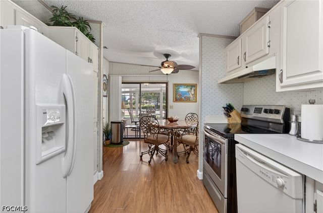 14527 Paul Revere LOOP, North Fort Myers, FL 33917