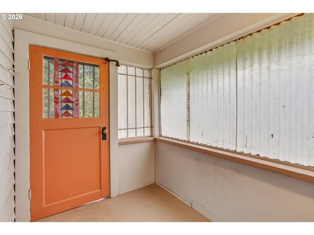 14209 Se OATFIELD Rd, Milwaukie, OR 97267