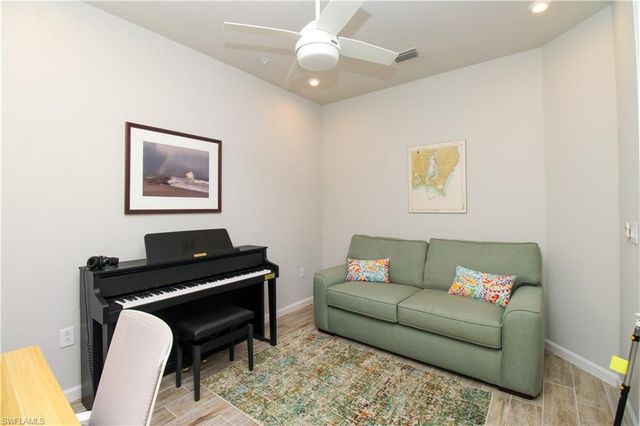 4692 Arboretum CIR 102, Naples, FL 34112