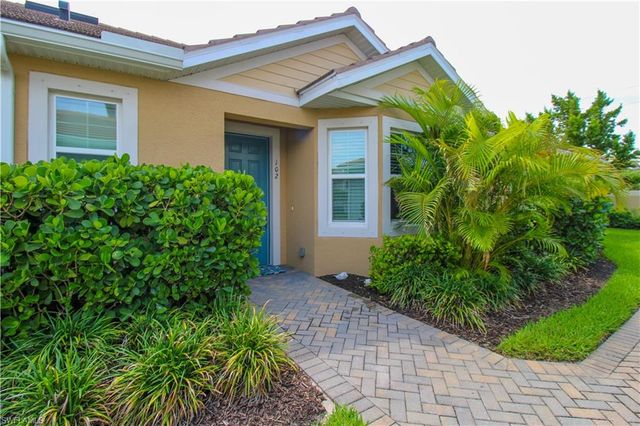 4692 Arboretum CIR 102, Naples, FL 34112