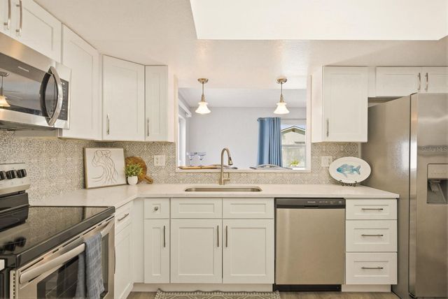 9115 125TH STREET, Seminole, FL 33772