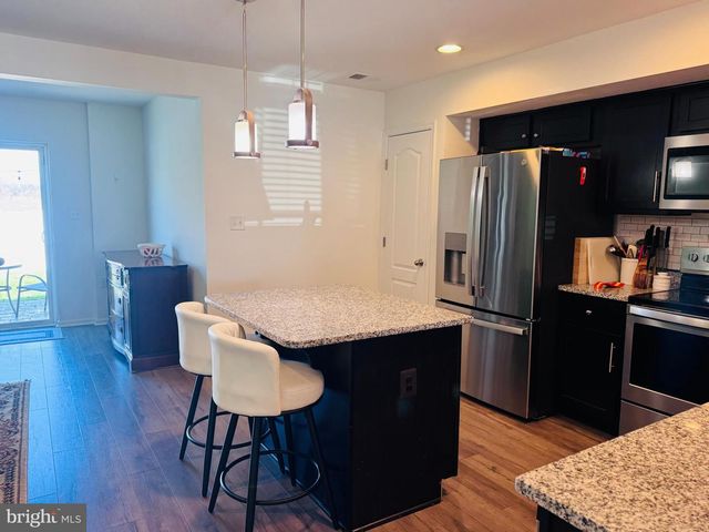 576 THUMPER DR, Ranson, WV 25438