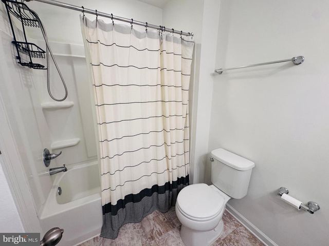 576 THUMPER DR, Ranson, WV 25438