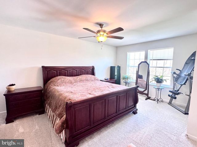 576 THUMPER DR, Ranson, WV 25438