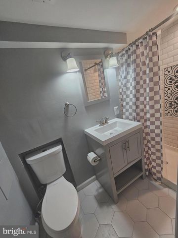 107 55TH ST SE, Washington, DC 20019