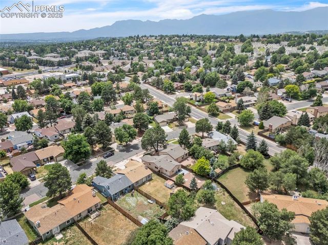 5640 S Buckskin Pass Drive, Colorado Springs, CO 80917