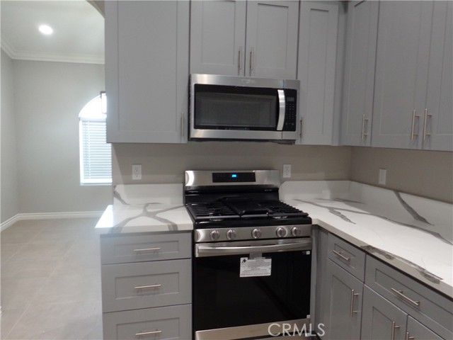 18255 Winnetka, Apple Valley, CA 92307