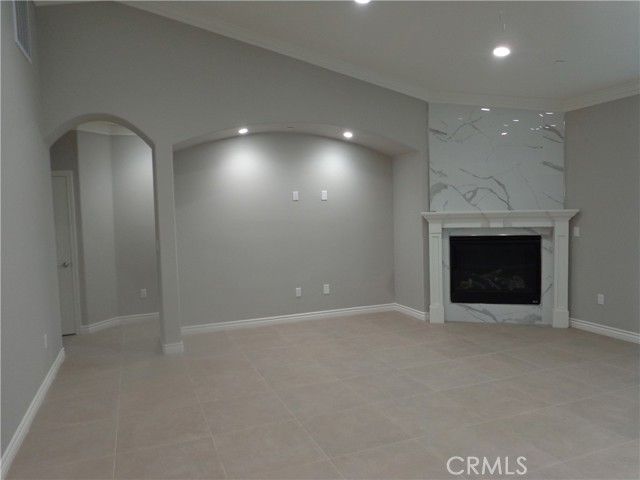 18255 Winnetka, Apple Valley, CA 92307