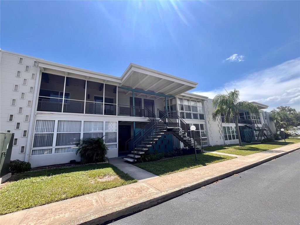 151 N ORLANDO AVENUE 242, Winter Park, FL 32789