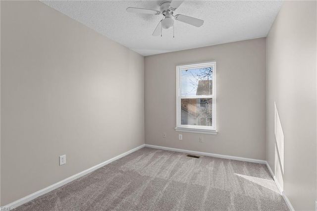 1619 Slidell LN, Virginia Beach, VA 23454