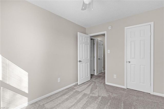 1619 Slidell LN, Virginia Beach, VA 23454