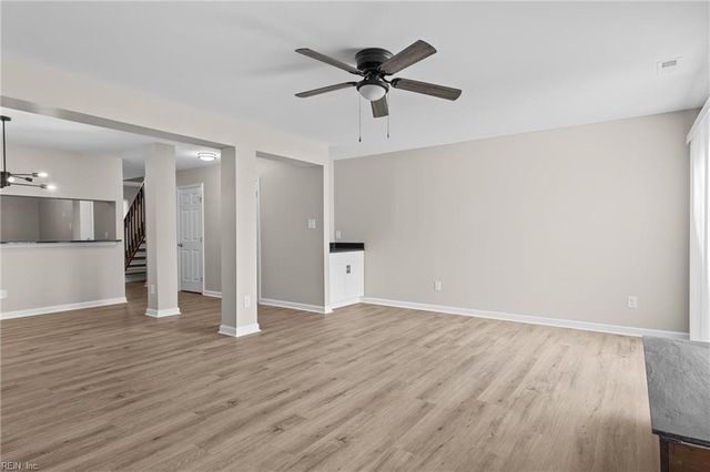 1619 Slidell LN, Virginia Beach, VA 23454