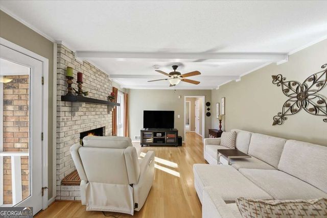 2334 Pine Point Drive, Lawrenceville, GA 30043