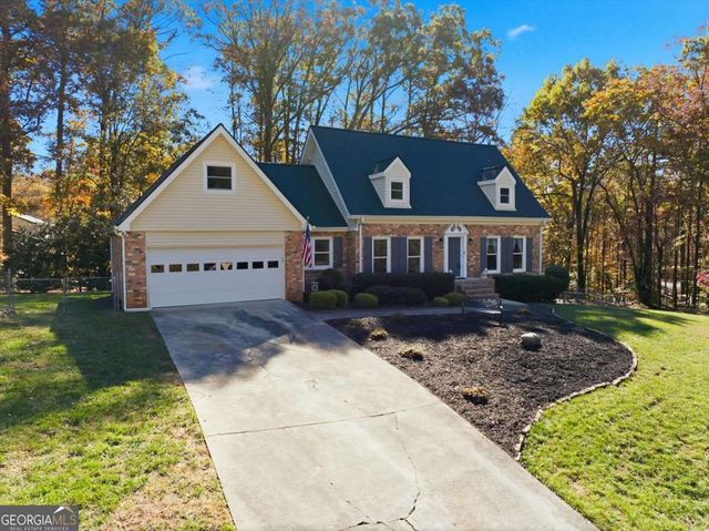 2334 Pine Point Drive, Lawrenceville, GA 30043