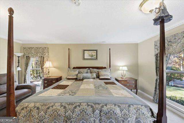 2334 Pine Point Drive, Lawrenceville, GA 30043
