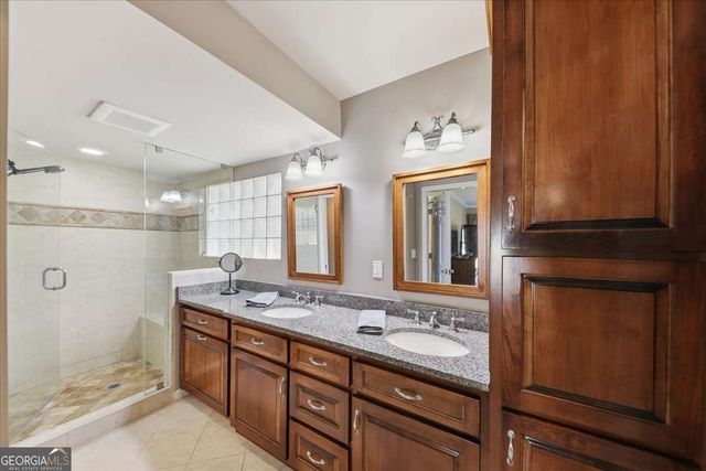 2334 Pine Point Drive, Lawrenceville, GA 30043