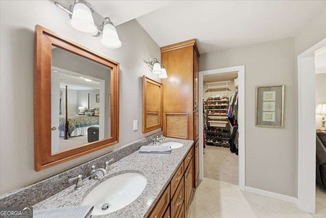 2334 Pine Point Drive, Lawrenceville, GA 30043