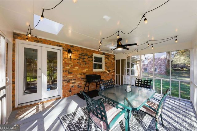 2334 Pine Point Drive, Lawrenceville, GA 30043