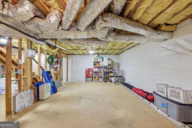 2334 Pine Point Drive, Lawrenceville, GA 30043