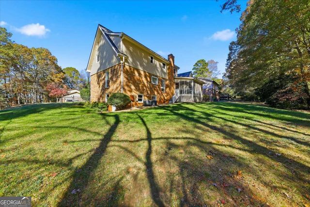2334 Pine Point Drive, Lawrenceville, GA 30043