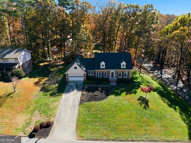 2334 Pine Point Drive, Lawrenceville, GA 30043