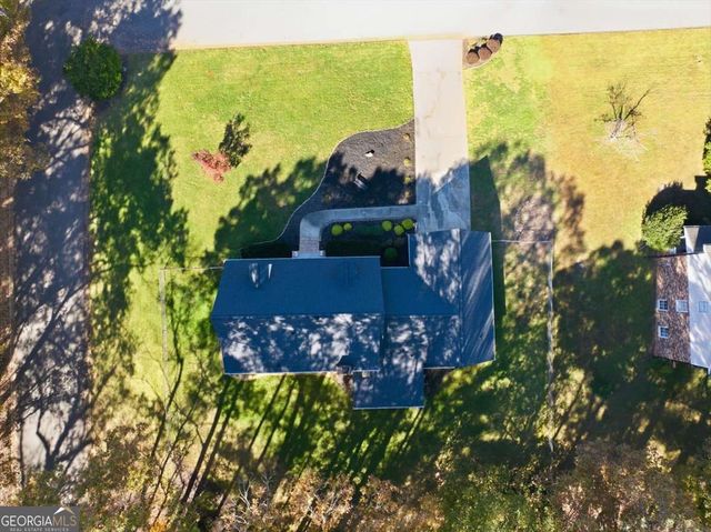 2334 Pine Point Drive, Lawrenceville, GA 30043