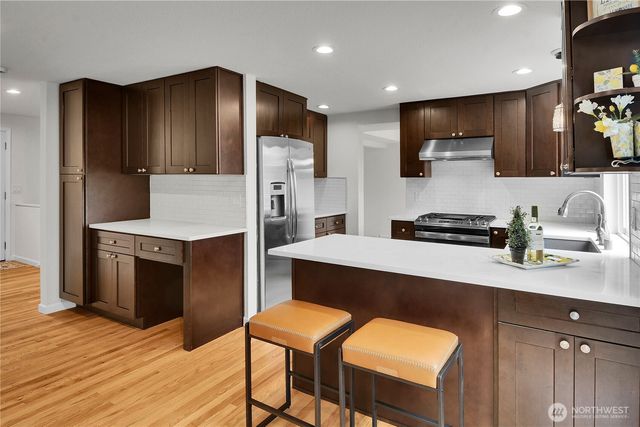 14108 129th Avenue NE, Kirkland, WA 98034