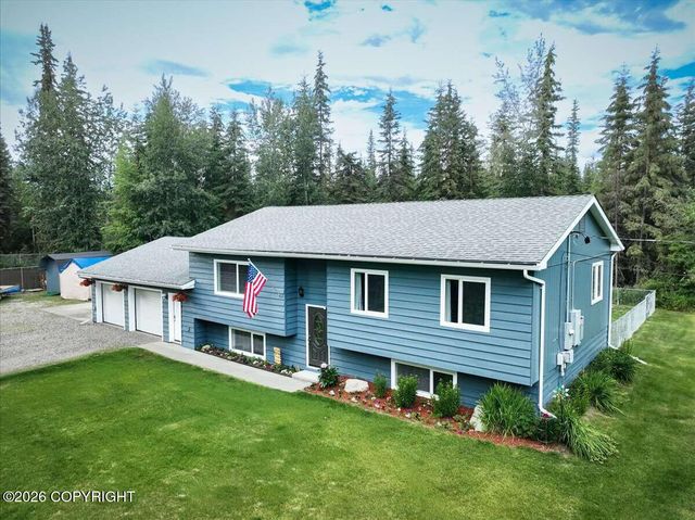 3052 Springs Boulevard, North Pole, AK 99705