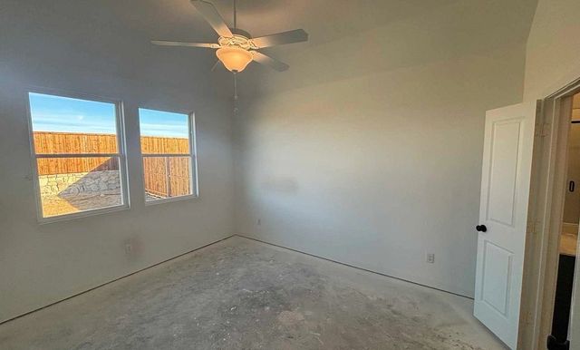 661 Tyronza Drive, Justin, TX 76247