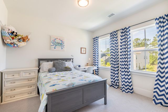 1055 Harriman Lane, Charleston, SC 29492