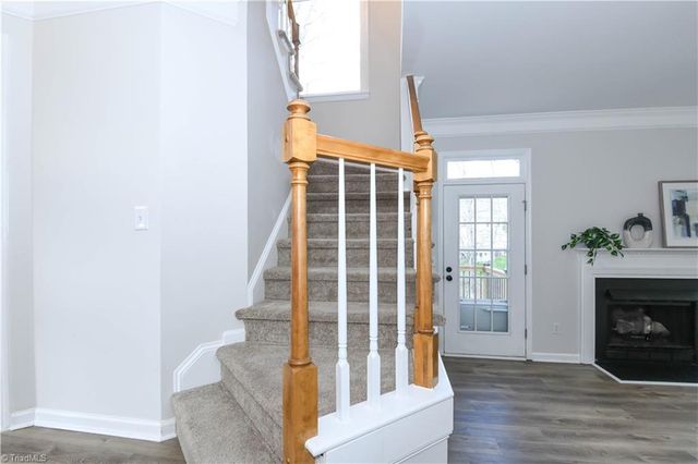 5 Archer Glen Court, Greensboro, NC 27407