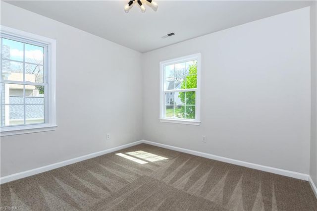 5 Archer Glen Court, Greensboro, NC 27407