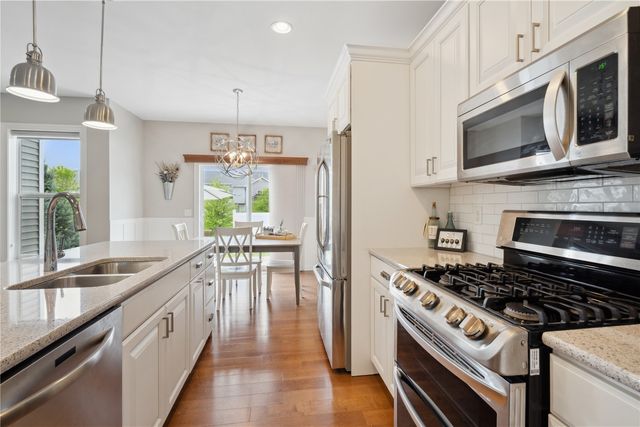 800 Bowhunter, Marion, IA 52302