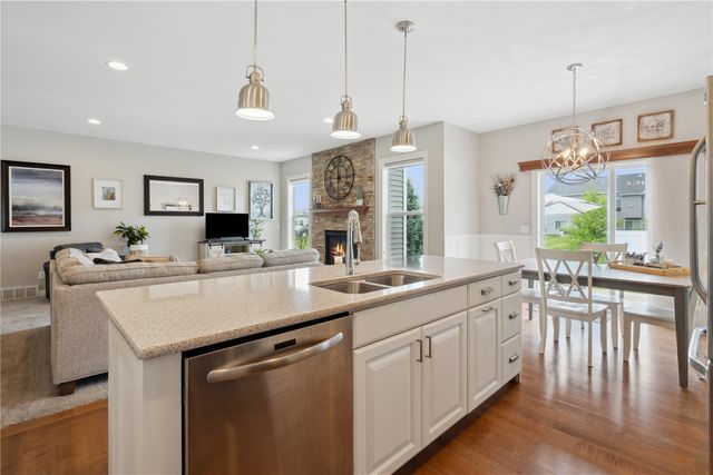 800 Bowhunter, Marion, IA 52302