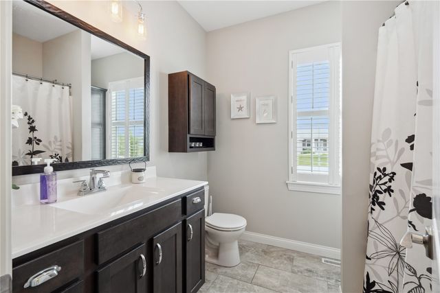 800 Bowhunter, Marion, IA 52302