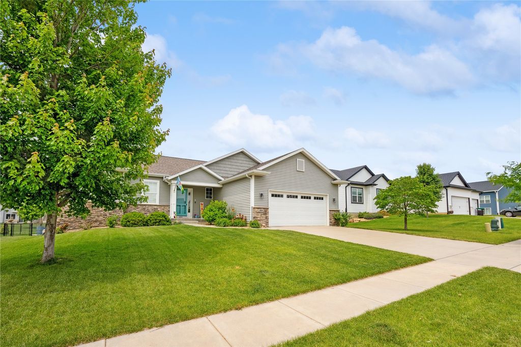 800 Bowhunter, Marion, IA 52302