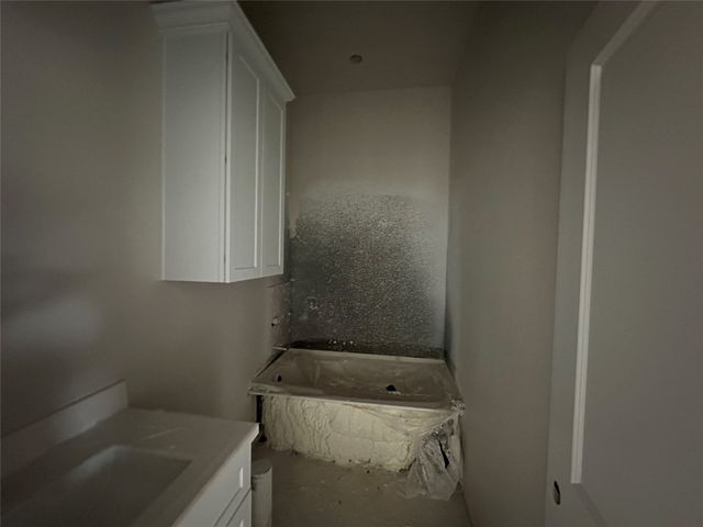 132 Lasso Loop, Lorena, TX 76655