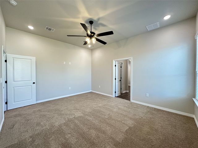 132 Lasso Loop, Lorena, TX 76655