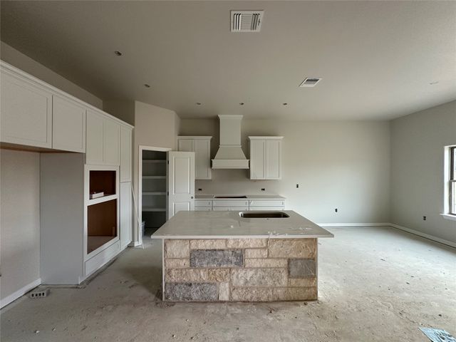 132 Lasso Loop, Lorena, TX 76655