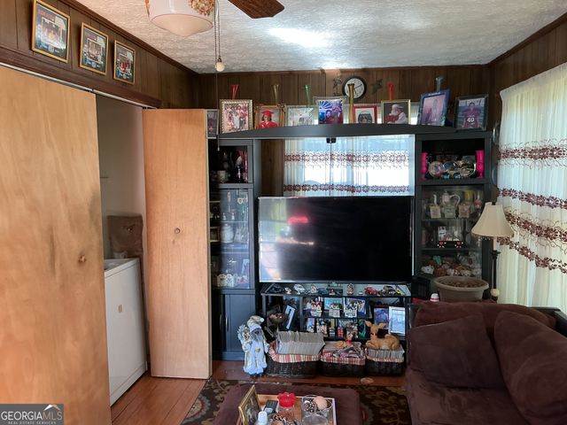 217 Montgomery Street NE, Marietta, GA 30060