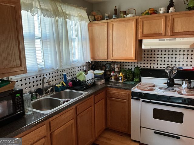 217 Montgomery Street NE, Marietta, GA 30060