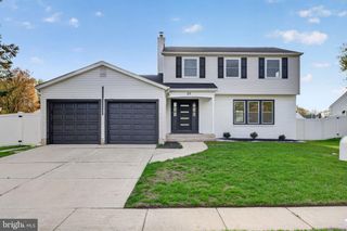 22 WILLOW RIDGE RD, Marlton, NJ 08053