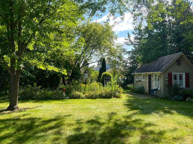 1317 S 7th AVENUE, West Bend, WI 53095