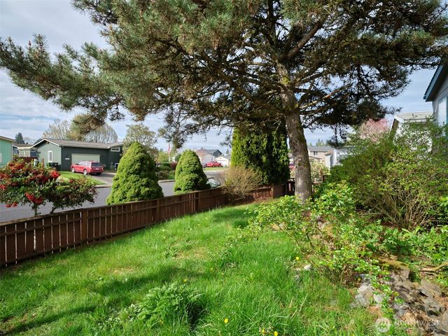 1835 Heartwood, Woodland, WA 98674