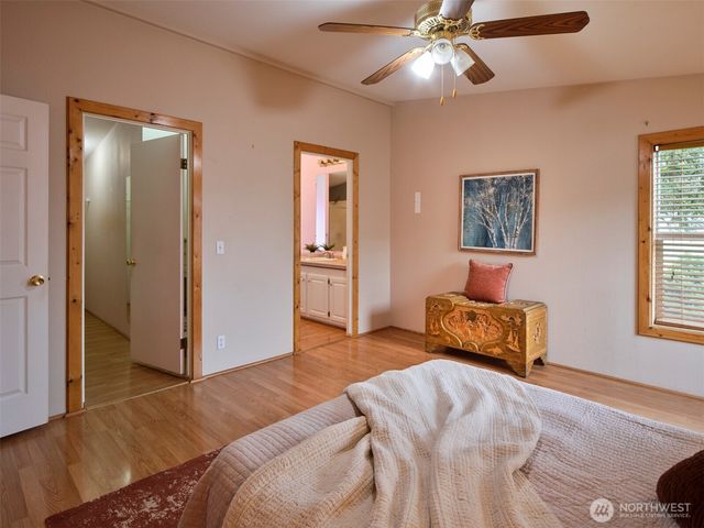 1835 Heartwood, Woodland, WA 98674