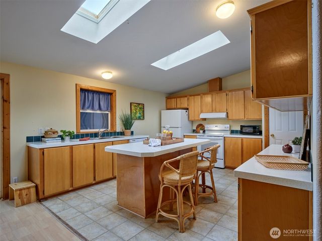 1835 Heartwood, Woodland, WA 98674