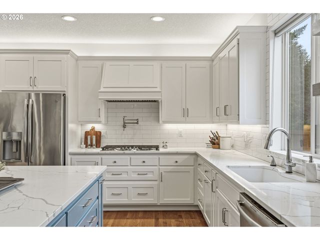 4501 Ne 137TH St, Vancouver, WA 98686