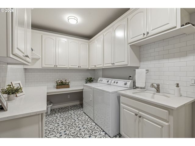 4501 Ne 137TH St, Vancouver, WA 98686