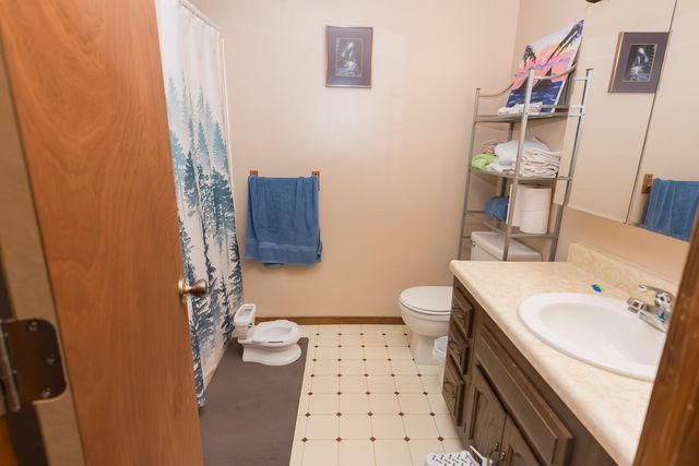 4011 Farm Road 34 E, Fair Grove, MO 65648