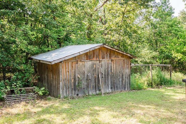 4011 Farm Road 34 E, Fair Grove, MO 65648